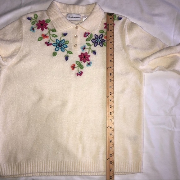 Chenille Knit Floral Embroidered Granny Sweater Ivory Cream Large Off White - Picture 7 of 10